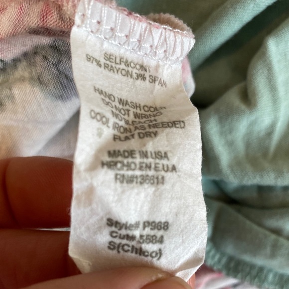 Floral & Mint Tee - Picture 2 of 5